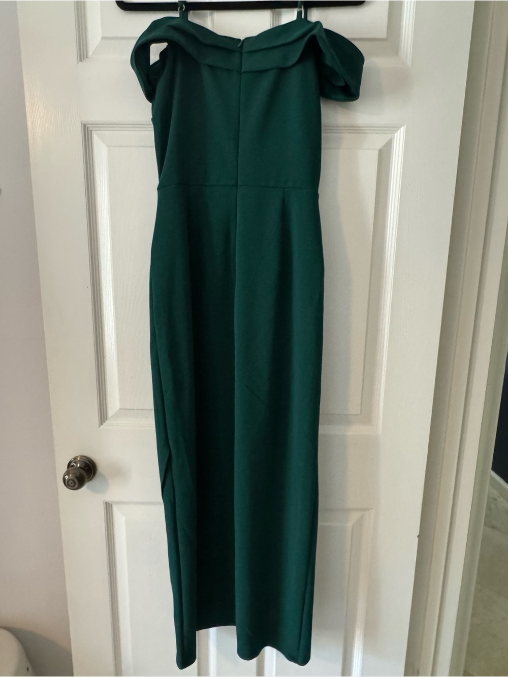 Off-Shoulder Emerald Green Dress with Spaghetti Straps - Picture 6 of 6